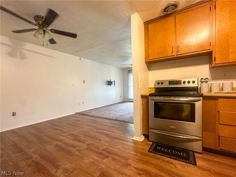 865 Landsdowne Avenue NW, Warren, OH 44485 Photo 13
