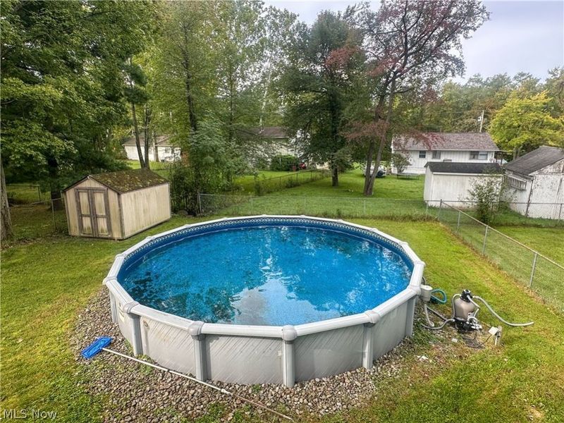 865 Landsdowne Avenue NW, Warren, OH 44485 Photo 2