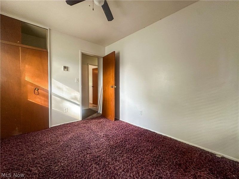 865 Landsdowne Avenue NW, Warren, OH 44485 Photo 25