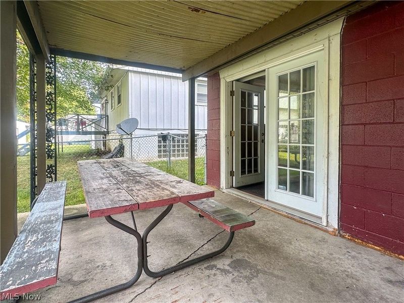 865 Landsdowne Avenue NW, Warren, OH 44485 Photo 39