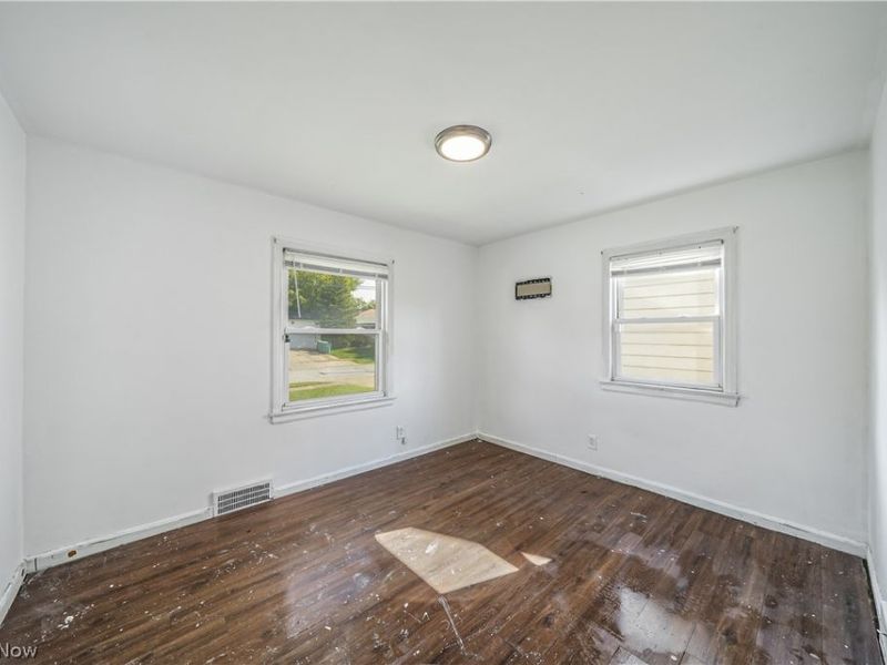 16780 Gerard Avenue, Maple Heights, OH 44137 Photo 4