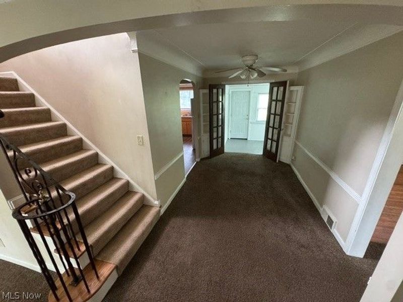 1068 S Belvoir Boulevard, South Euclid, OH 44121 Photo 4