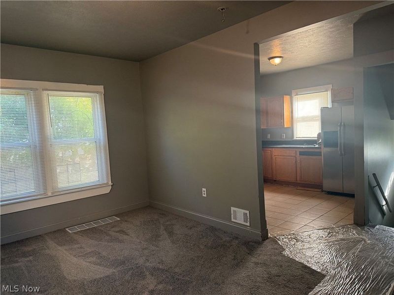 9123 Kempton Avenue, Cleveland, OH 44108 Photo 13