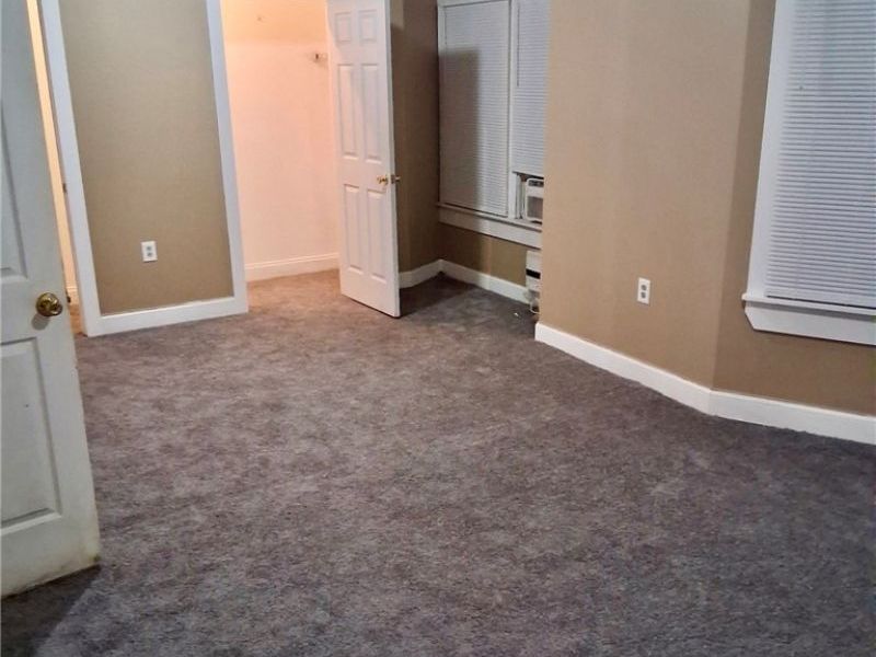 9123 Kempton Avenue, Cleveland, OH 44108 Photo 24