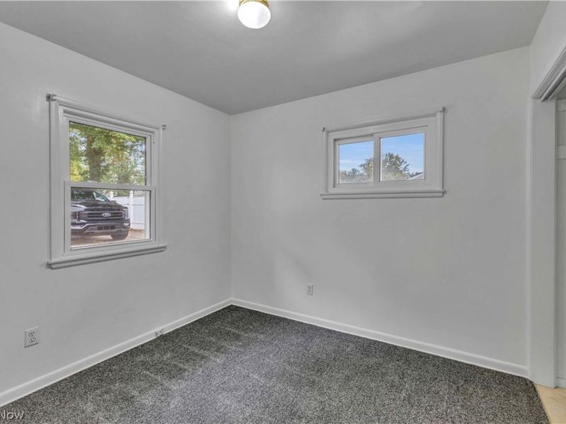 5821 Lake Road, Mentor on the Lake, OH 44060 Photo 15