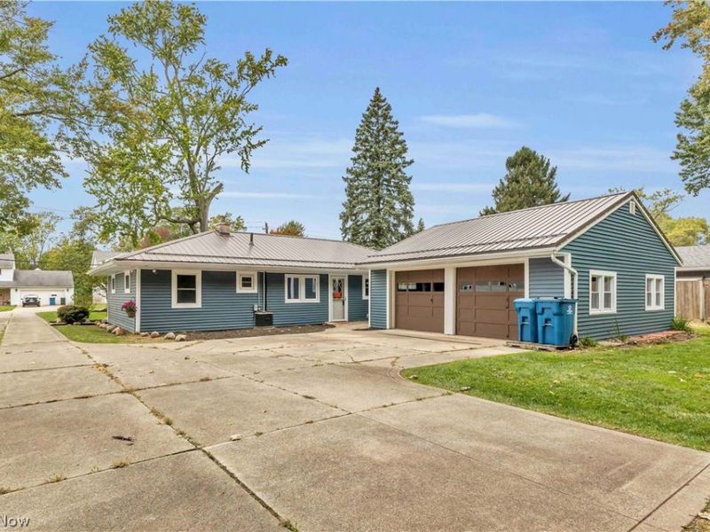 5821 Lake Road, Mentor on the Lake, OH 44060 Photo 32