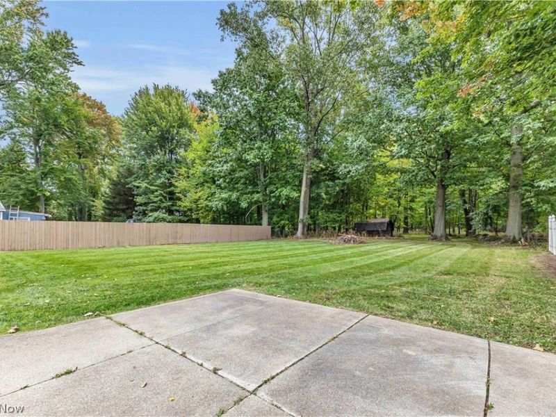 5821 Lake Road, Mentor on the Lake, OH 44060 Photo 33