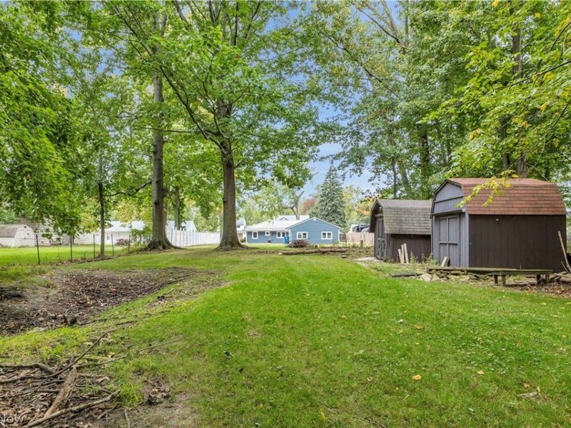 5821 Lake Road, Mentor on the Lake, OH 44060 Photo 35