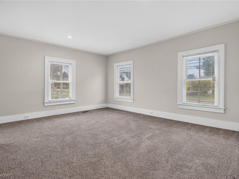 514 Park Avenue, Amherst, OH 44001 Photo 11