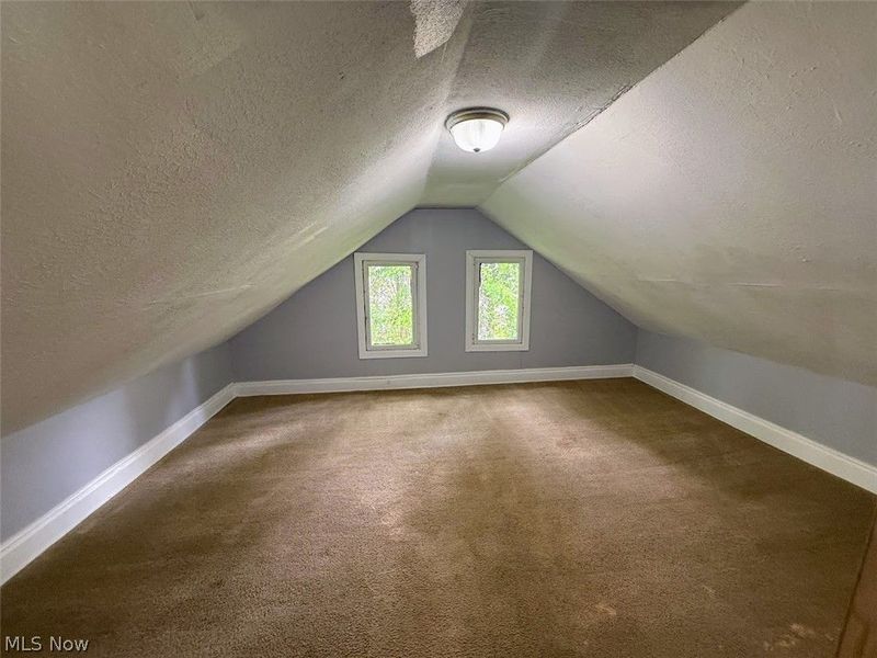 316 Young Avenue NE, Canton, OH 44704 Photo 10