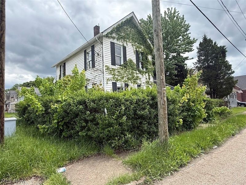 316 Young Avenue NE, Canton, OH 44704 Photo 14