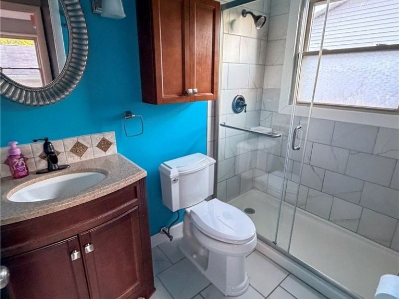 1076 Homestead, Alliance, OH 44601 Photo 11