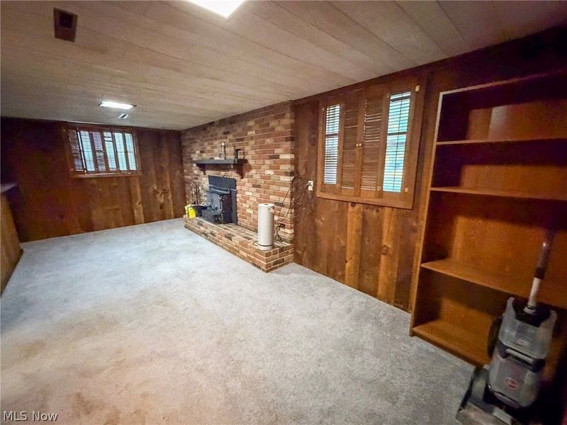 1076 Homestead, Alliance, OH 44601 Photo 18
