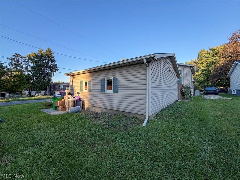 1076 Homestead, Alliance, OH 44601 Photo 27