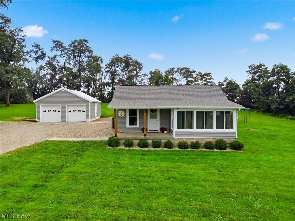 375 Black Road, Hopewell, OH 43746 Main Photo