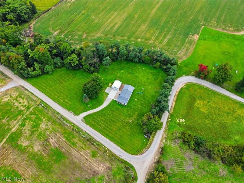 375 Black Road, Hopewell, OH 43746 Photo 6