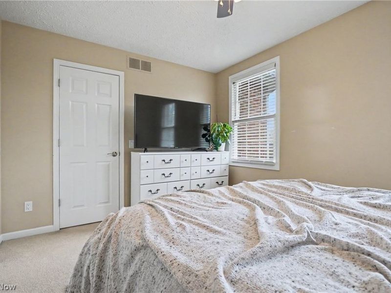 2541 Turf Paradise Drive, Stow, OH 44224 Photo 31