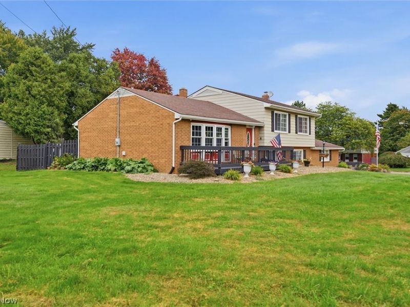 1708 Coventry Avenue NE, Warren, OH 44483 Photo 3