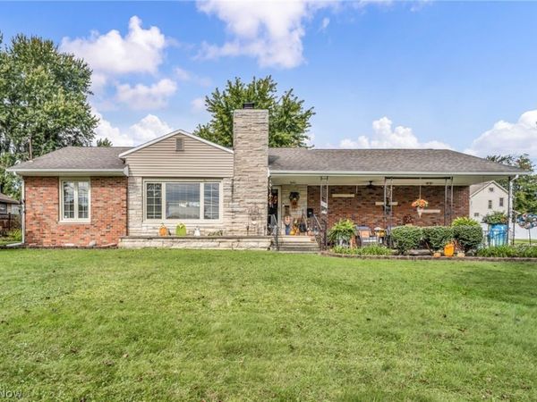 410 S Center Street , Newton Falls, OH 44444