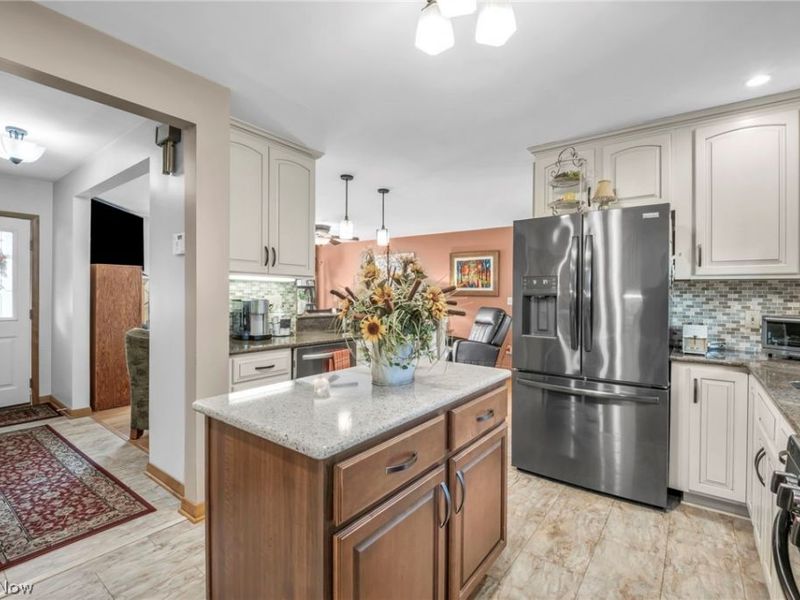 410 S Center Street, Newton Falls, OH 44444 Photo 10