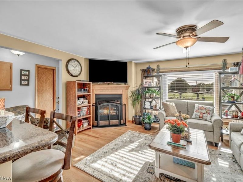 410 S Center Street, Newton Falls, OH 44444 Photo 5