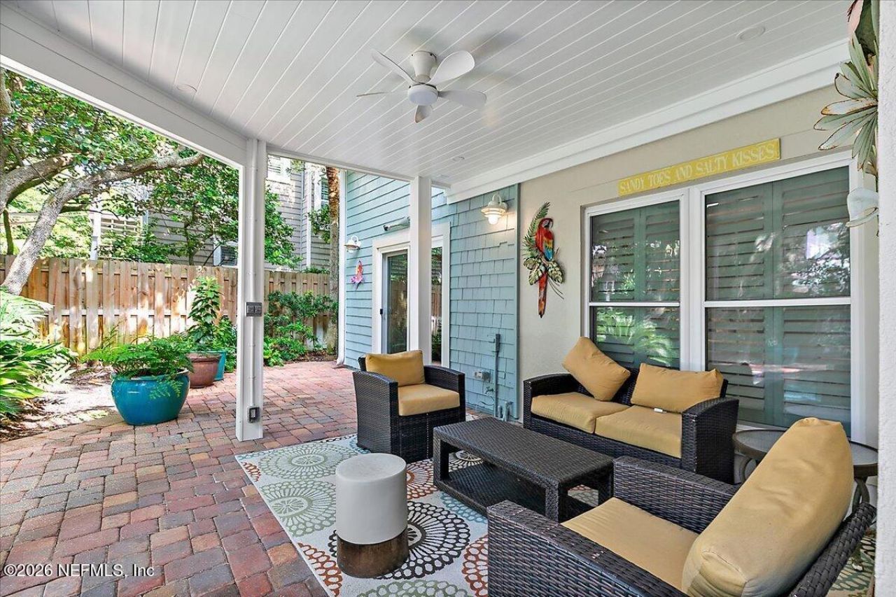 1890 Beach Avenue, Atlantic Beach, FL 32233 Photo
