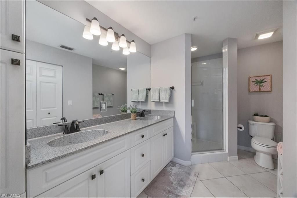 410 Bayfront Pl, Unit 2403, Naples, FL 34102 Photo