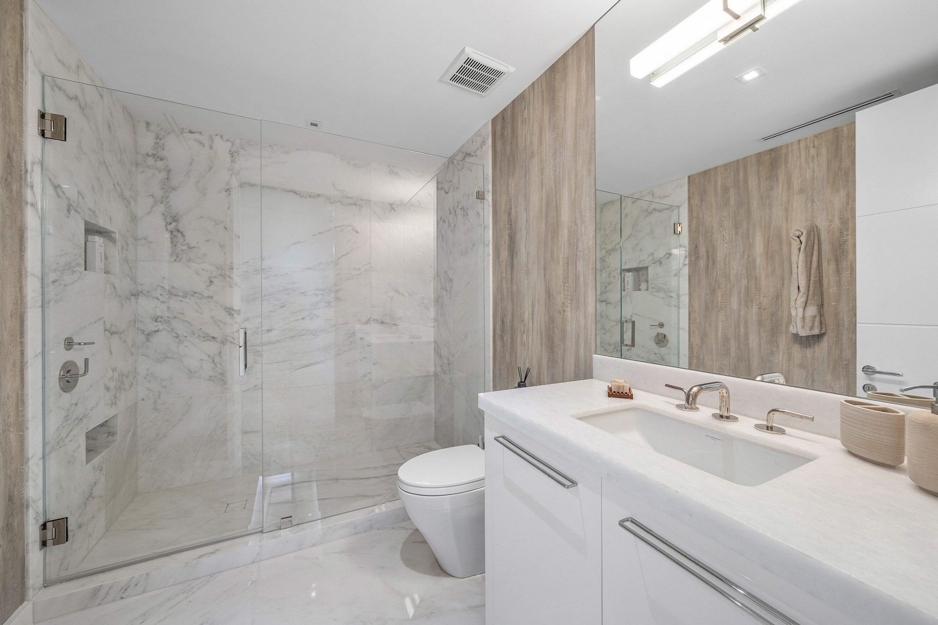3621 S Ocean Boulevard, Unit 6, Highland Beach, FL 33487 Photo