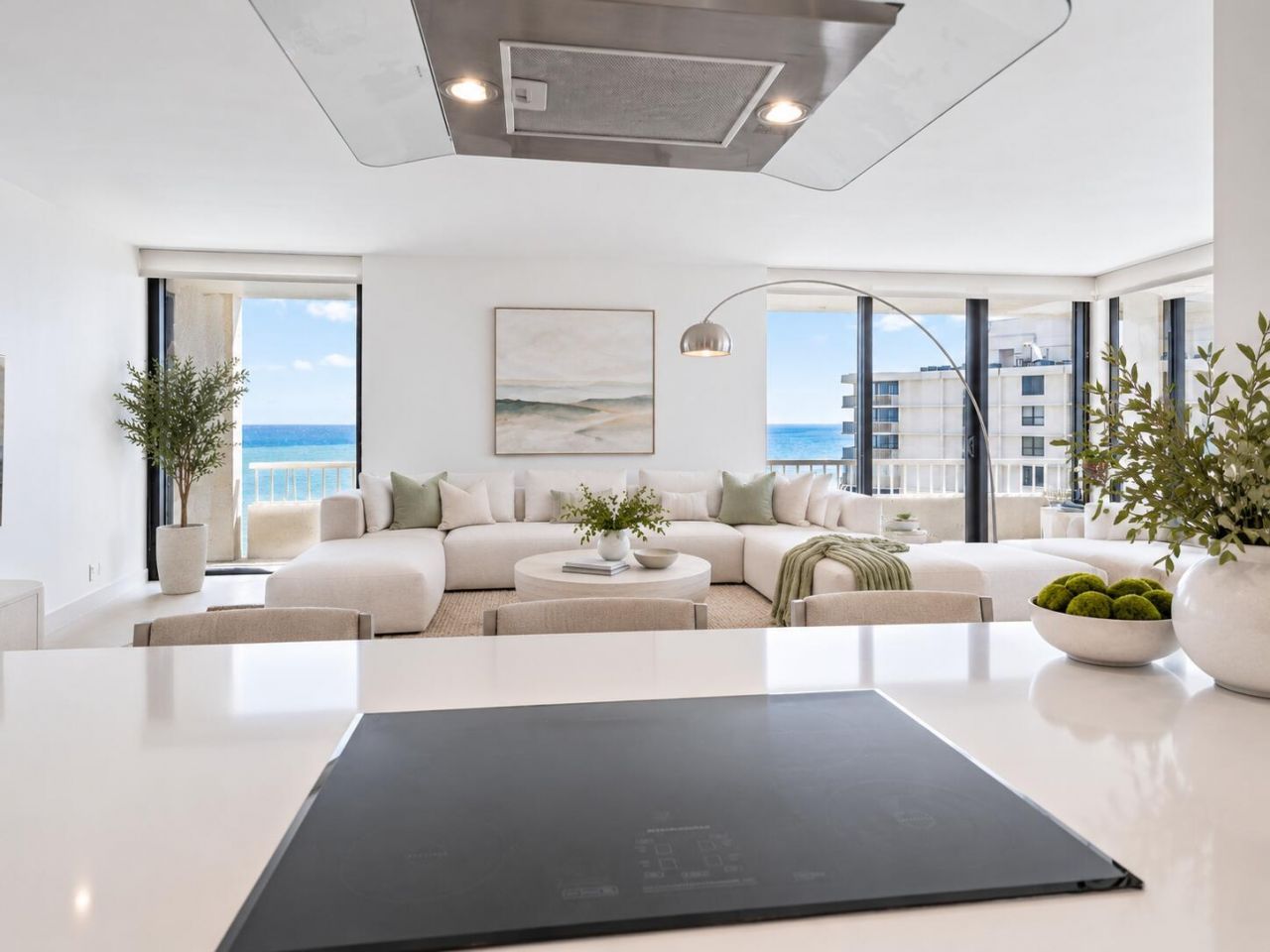 5510 N Ocean Drive, Unit 11B, Singer Island, FL 33404 Photo