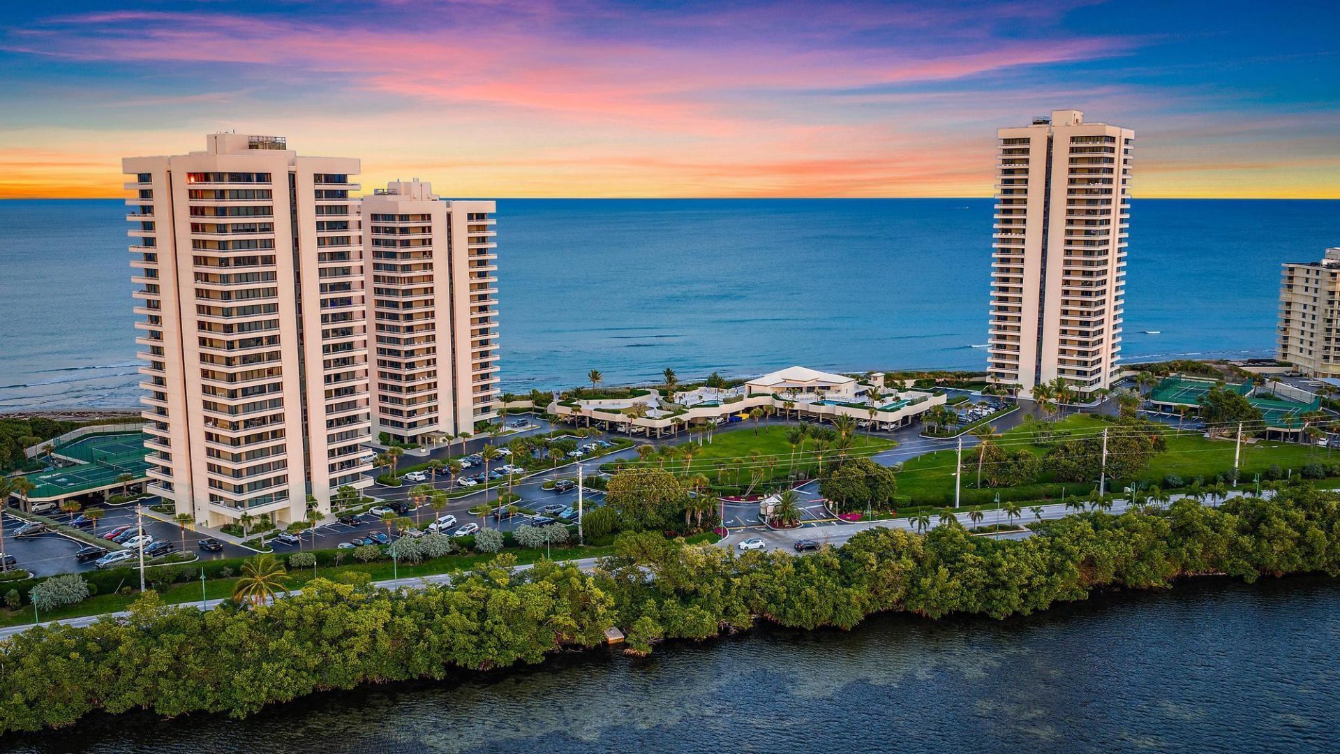 5510 N Ocean Drive, Unit 11B, Singer Island, FL 33404 Photo