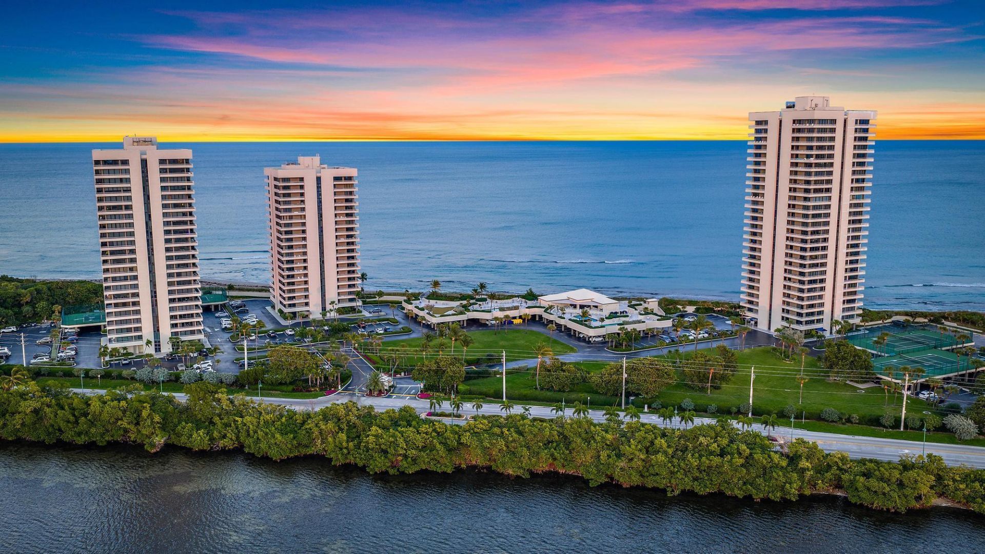 5510 N Ocean Drive, Unit 11B, Singer Island, FL 33404 Photo