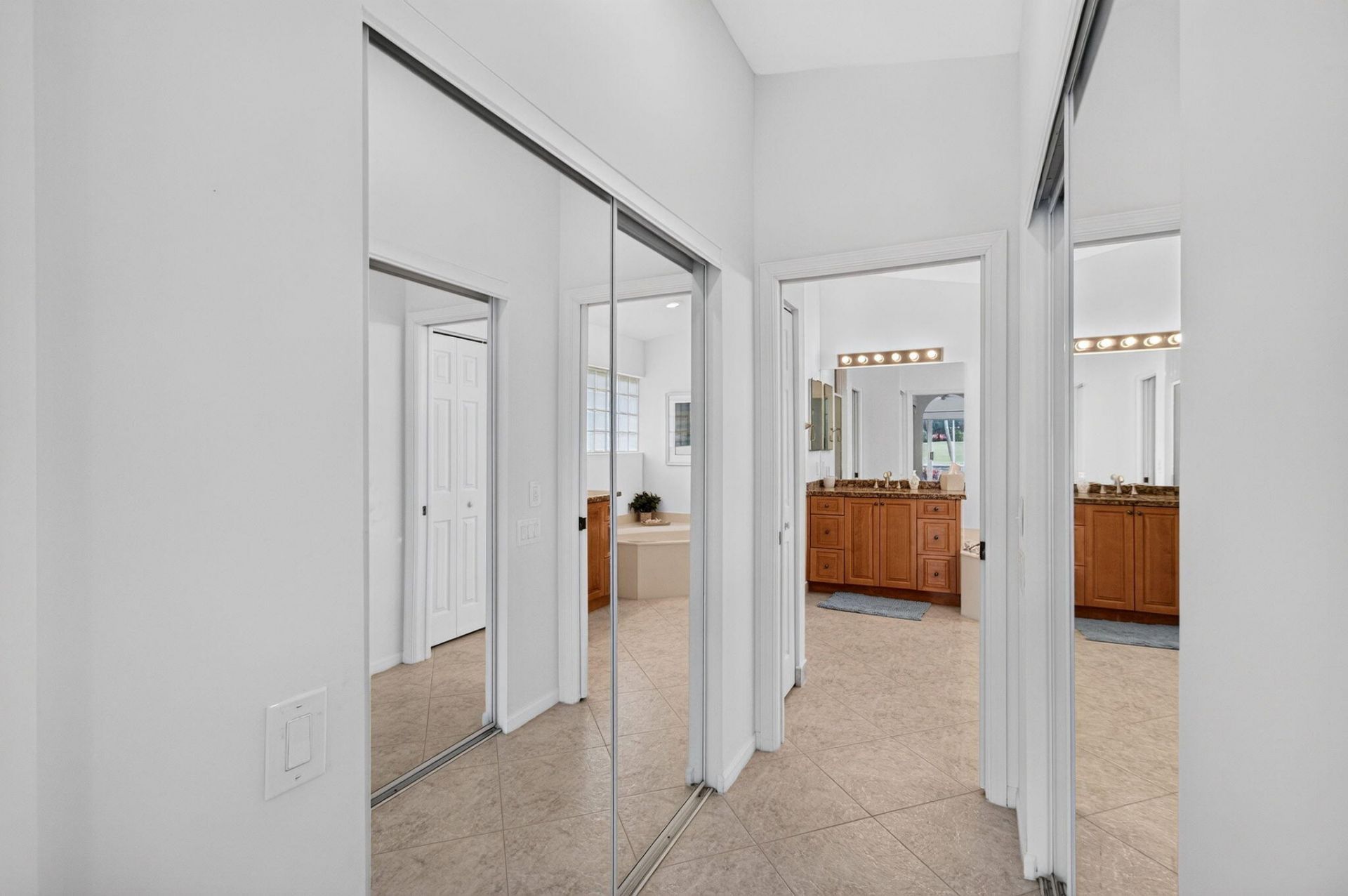 7285 Haviland Circle, Boynton Beach, FL 33437 Photo