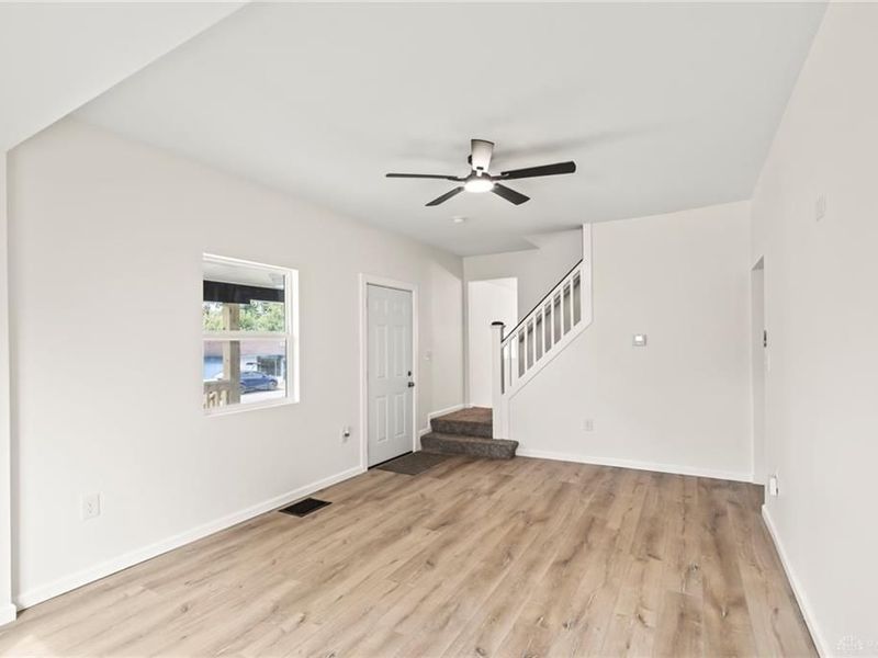 2135 Columbus Road, Springfield, OH 45503 Photo 5