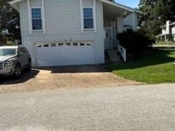 1748 Dandridge Lane, Barnhart, MO 63012