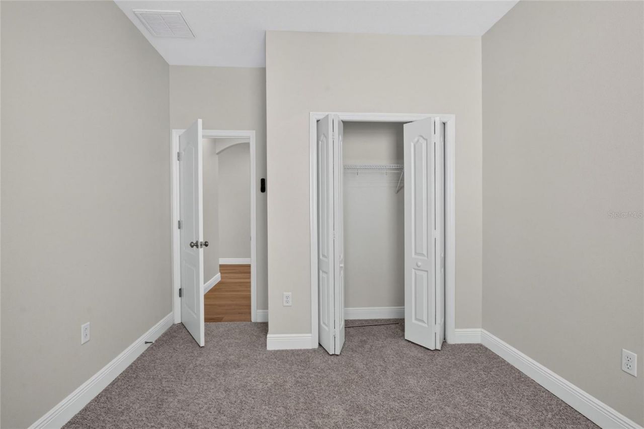 2468 Ladoga Drive , Lakeland, FL 33805 Photo