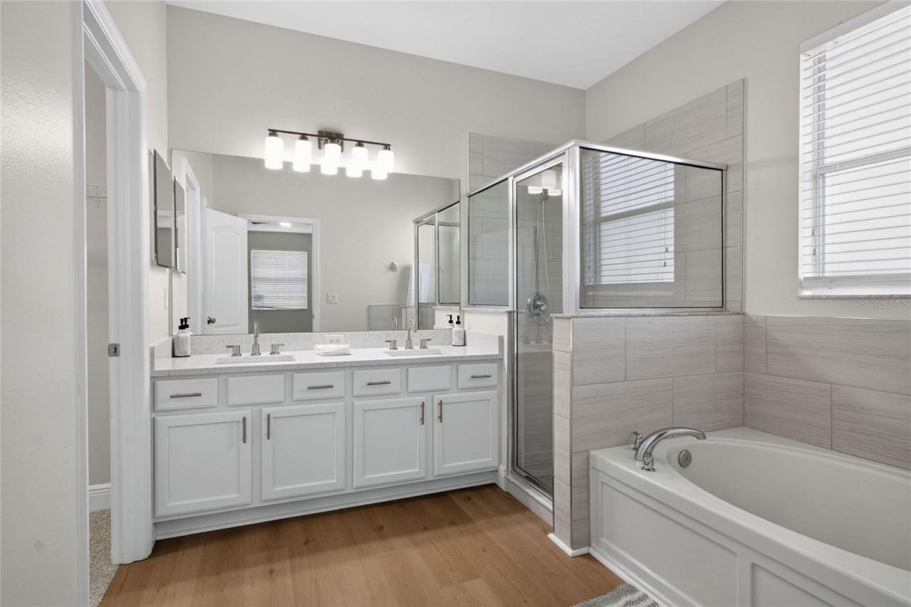 2468 Ladoga Drive , Lakeland, FL 33805 Photo