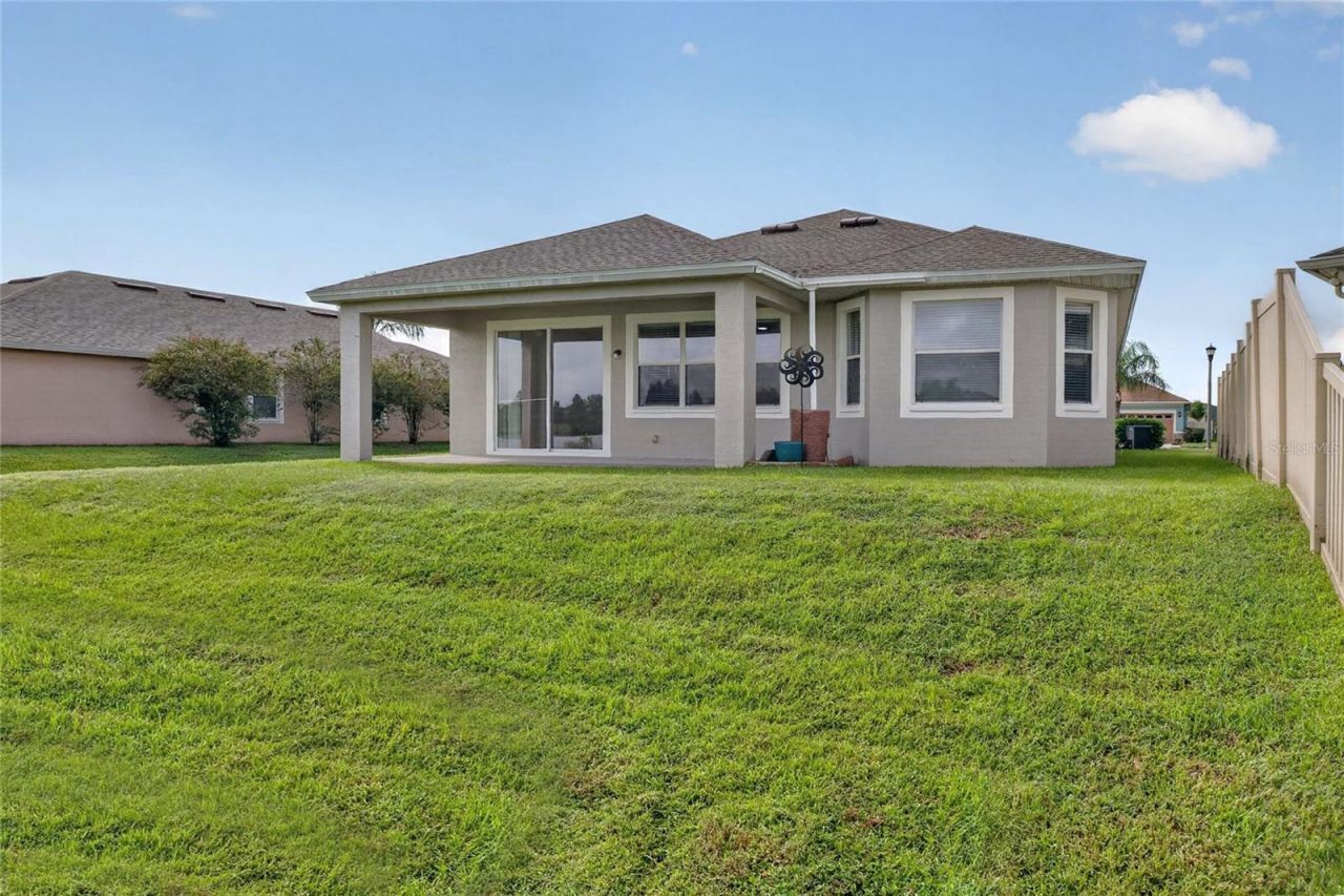 2468 Ladoga Drive , Lakeland, FL 33805 Photo