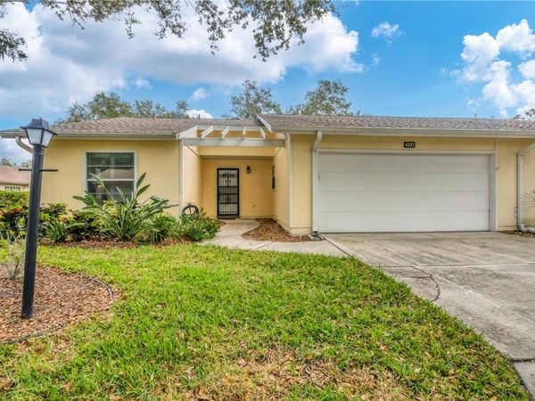 4021 OAKHURST DRIVE , Unit 3121, SARASOTA, FL 34233