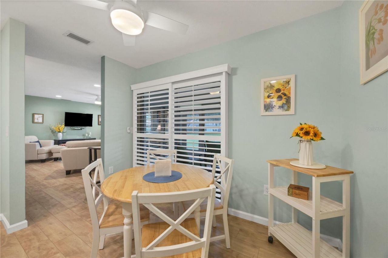 4021 Oakhurst Drive , Unit 3121, Sarasota, FL 34233 Photo
