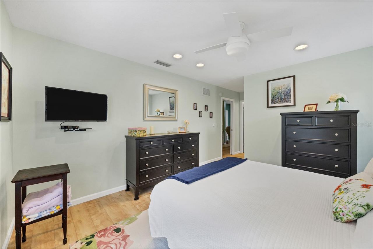 4021 Oakhurst Drive , Unit 3121, Sarasota, FL 34233 Photo