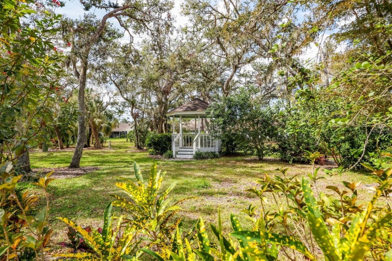 4021 Oakhurst Drive , Unit 3121, Sarasota, FL 34233 Photo