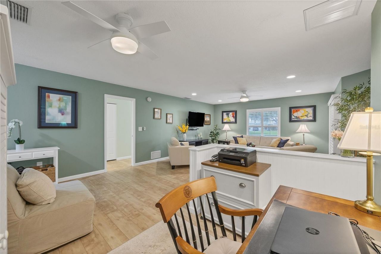 4021 Oakhurst Drive , Unit 3121, Sarasota, FL 34233 Photo