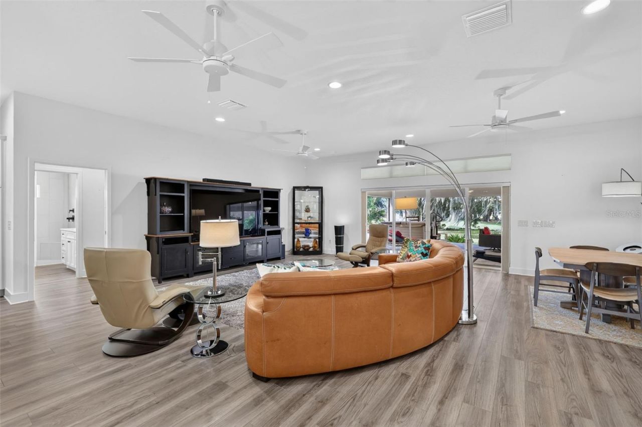 2741 Dunham Drive, The Villages, FL 32163 Photo