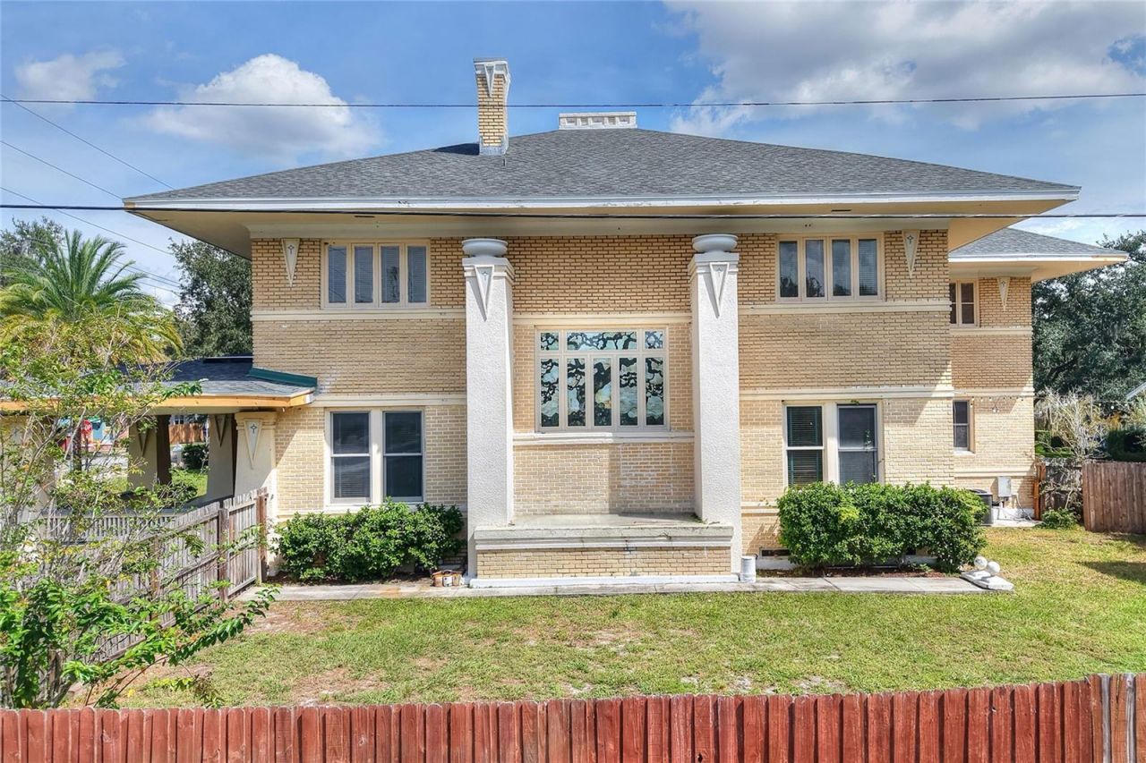 417 Frank Lloyd Wright Way, Lakeland, FL 33803 Photo