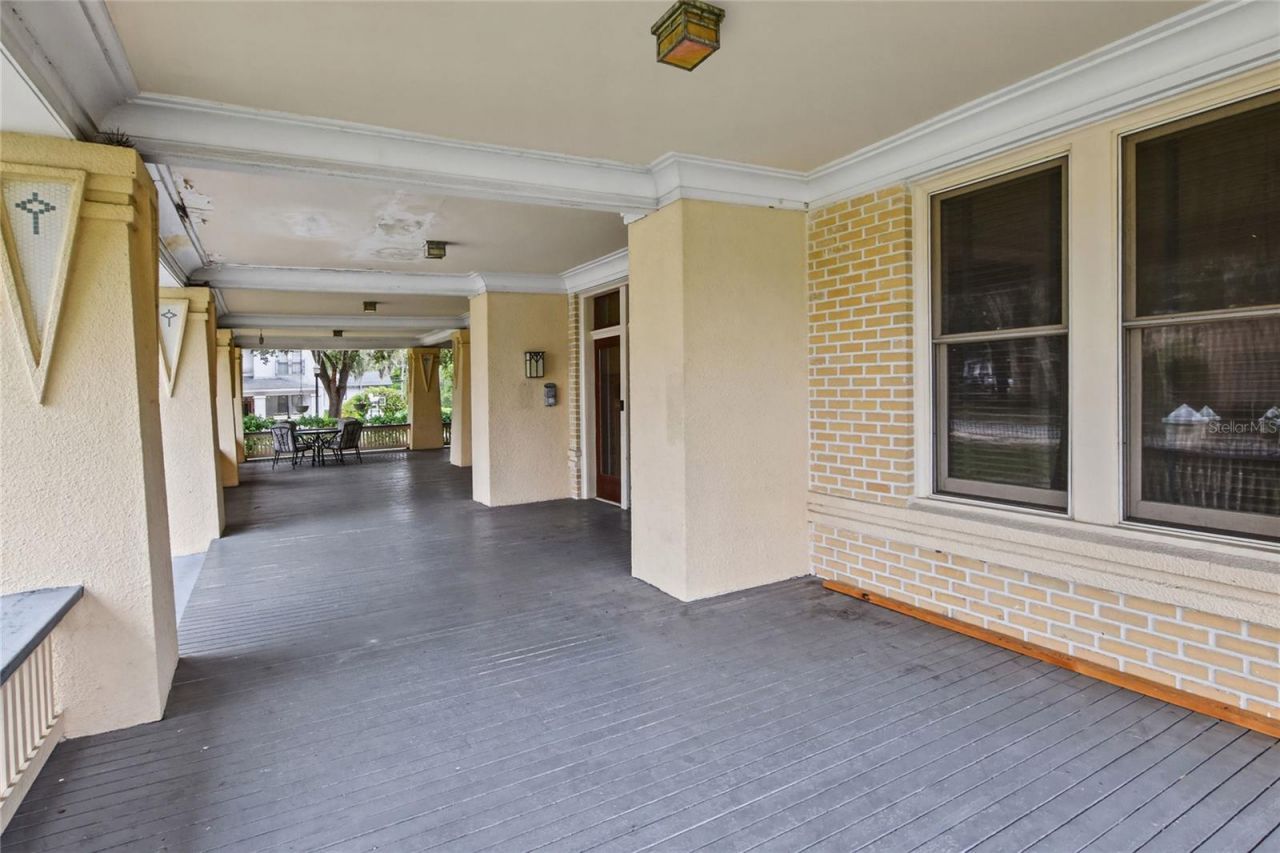 417 Frank Lloyd Wright Way, Lakeland, FL 33803 Photo