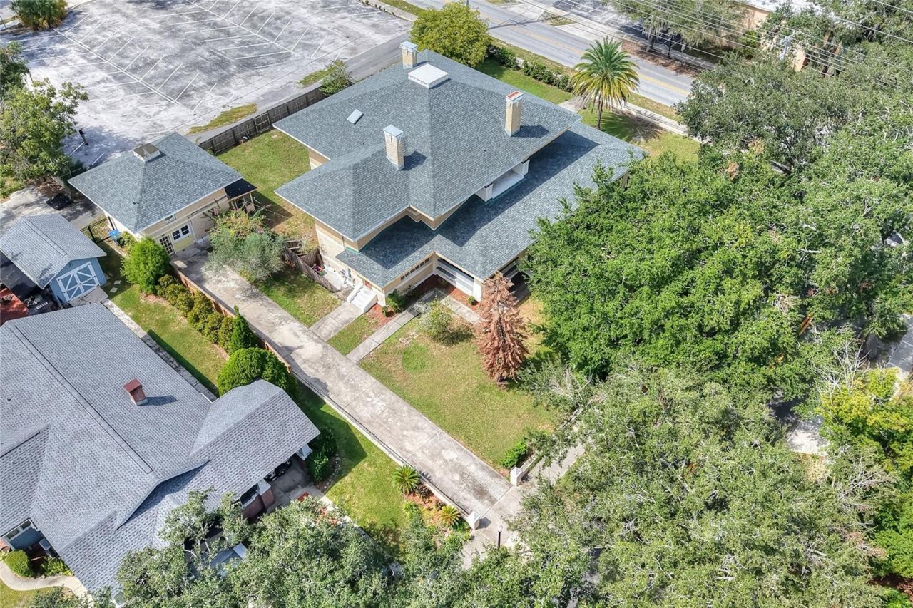 417 Frank Lloyd Wright Way, Lakeland, FL 33803 Photo