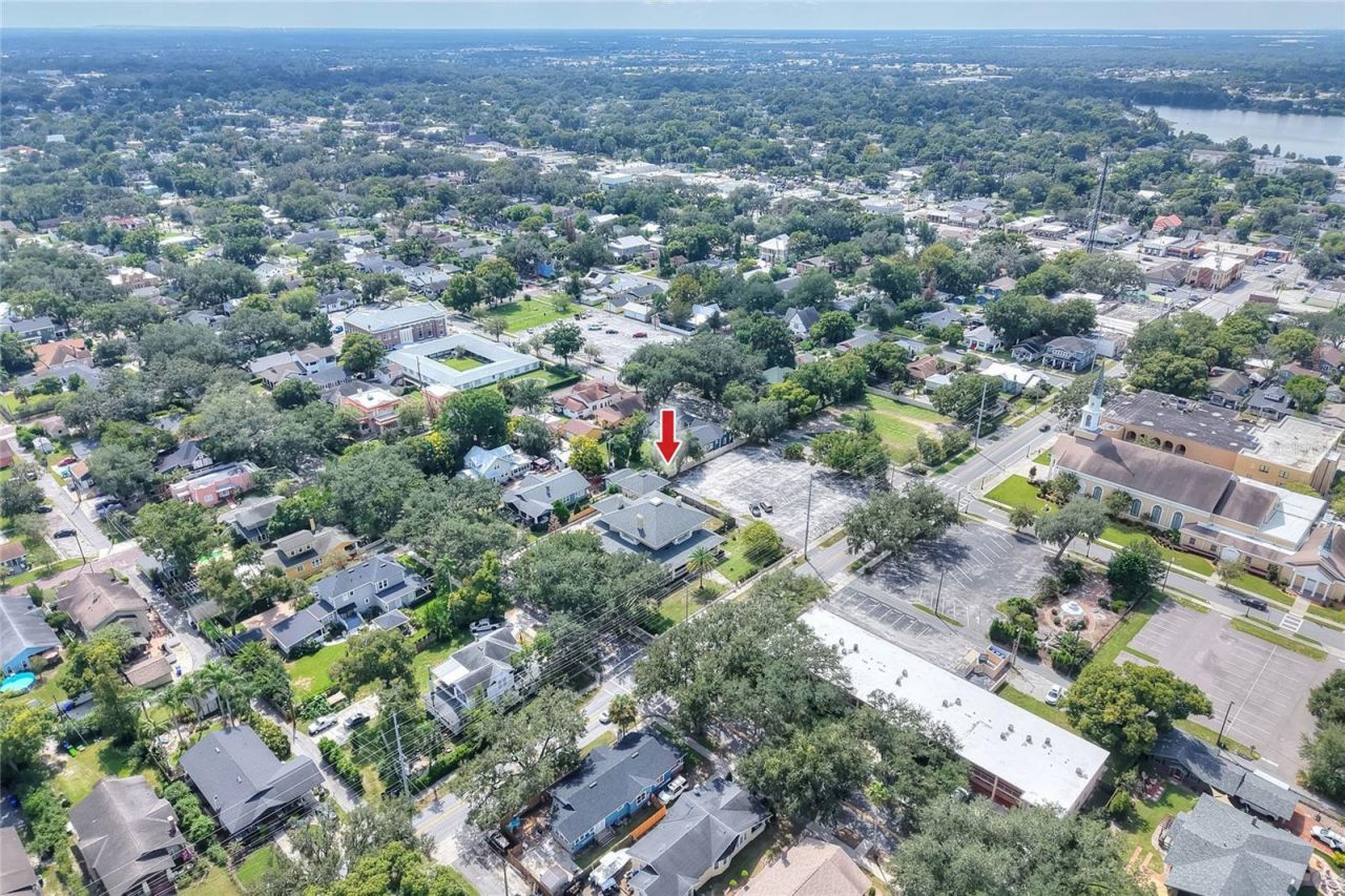 417 Frank Lloyd Wright Way, Lakeland, FL 33803 Photo