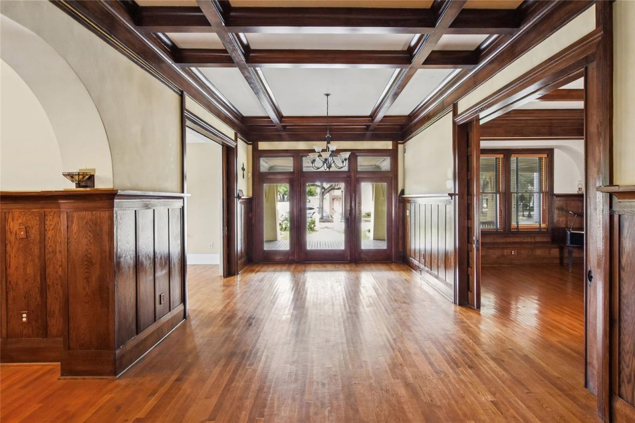 417 Frank Lloyd Wright Way, Lakeland, FL 33803 Photo
