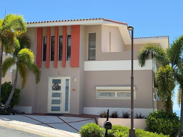 * SHELL CASTLE CLUB, Unit 86, HUMACAO, PR 00791
