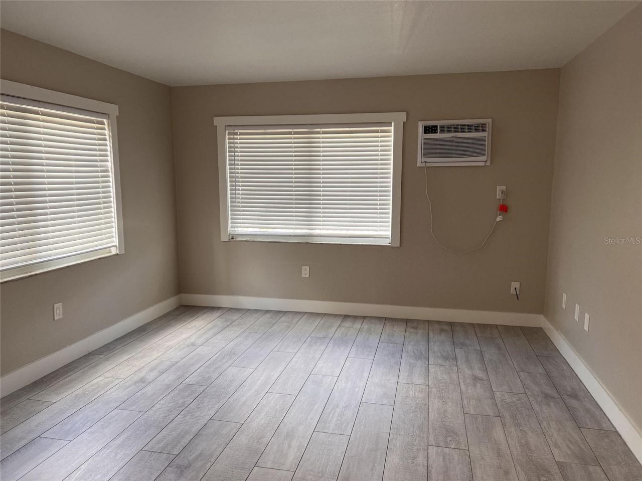 1090 Cocoanut Avenue, Unit 5, Sarasota, FL 34236 Photo